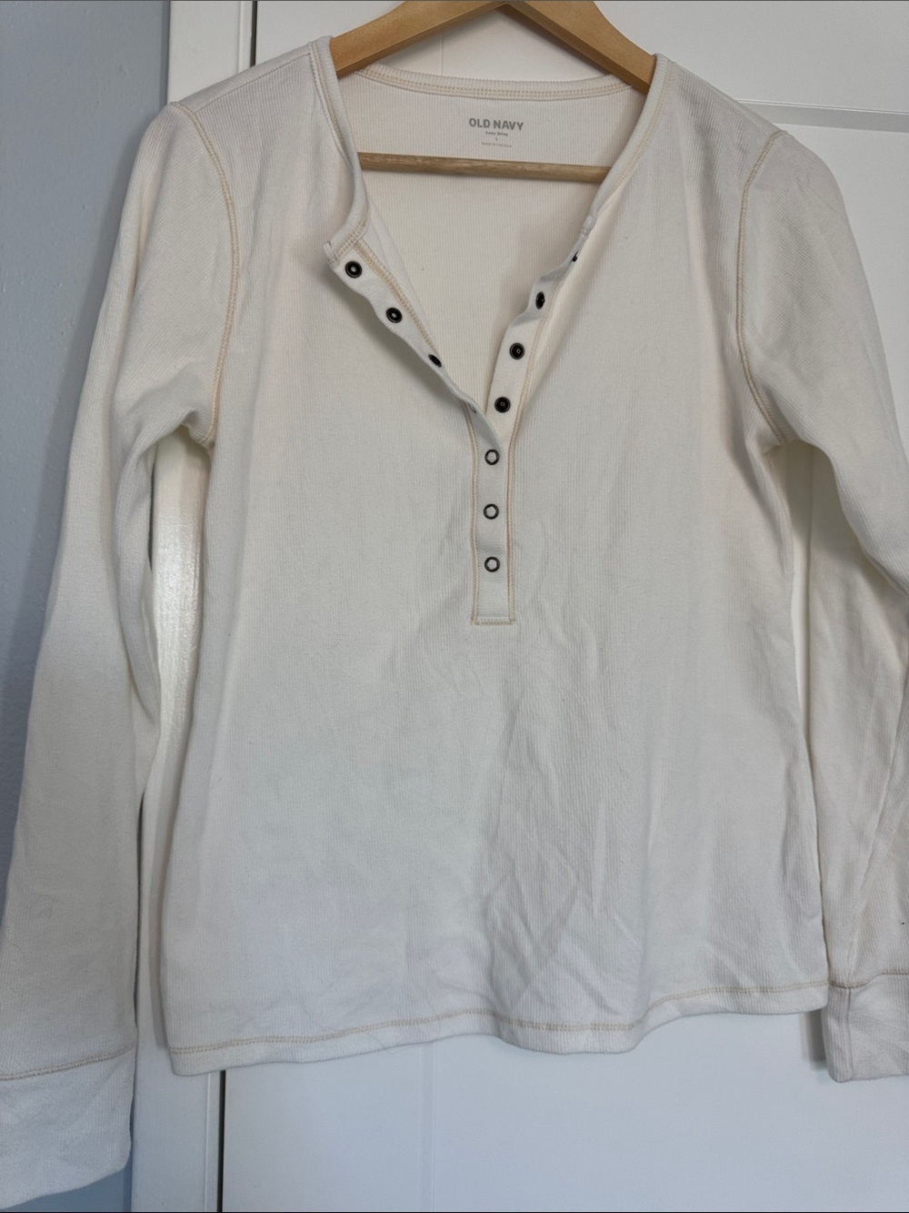 Old Navy Cream Long-Sleeve Henley Top with Snap Placket